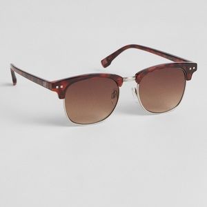 NWT GAP Browline Sunglasses Color: Havana Tort Brown OS